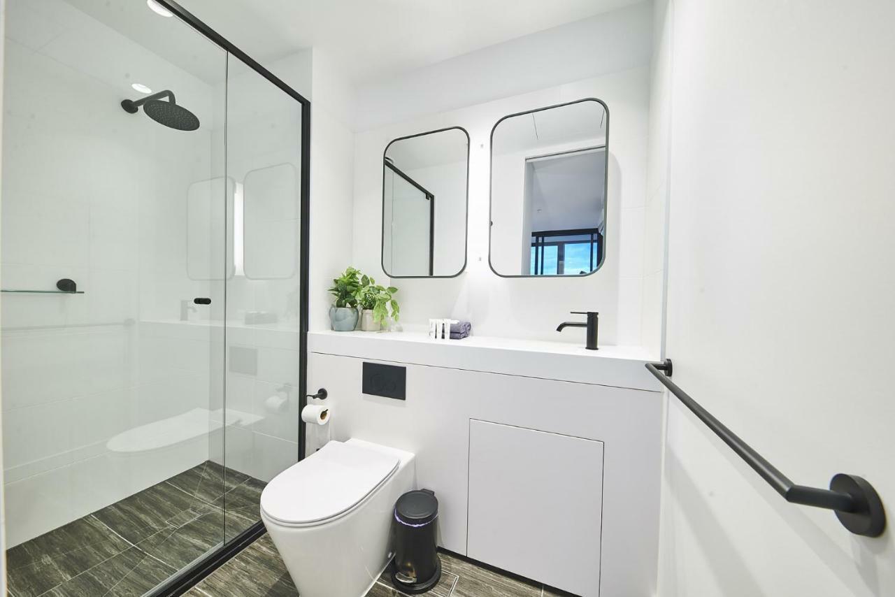 Mega Style Apartments Victoria One Melbourne City Exterior foto